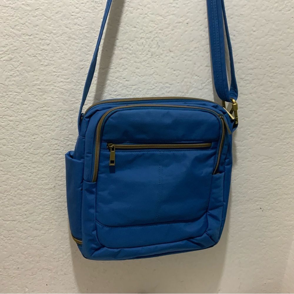Travelon | anti theft crossbody bag
Blue women